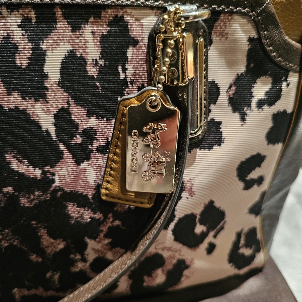 Coach leather leopard satchel - Picture 6 of 13